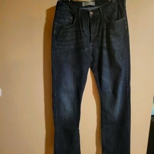 #1  Men's Wrangler relaxed straight flex jeans.